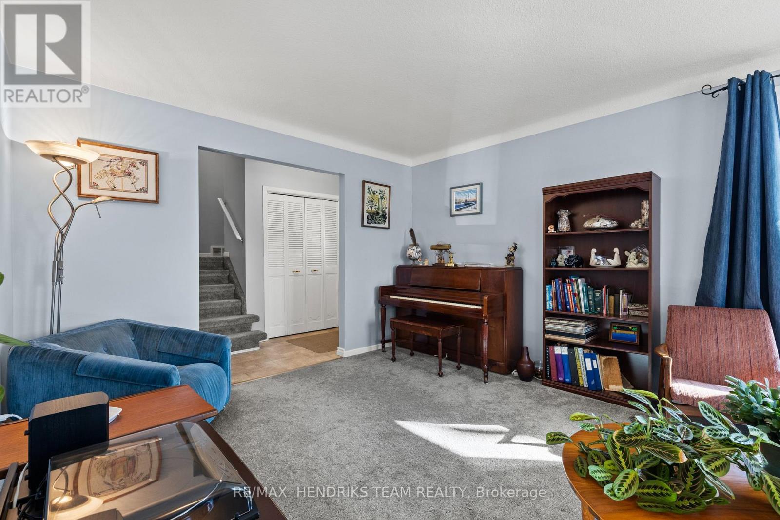 5 Sheridan Drive, St. Catharines, Ontario  L2M 6N8 - Photo 8 - X12843534