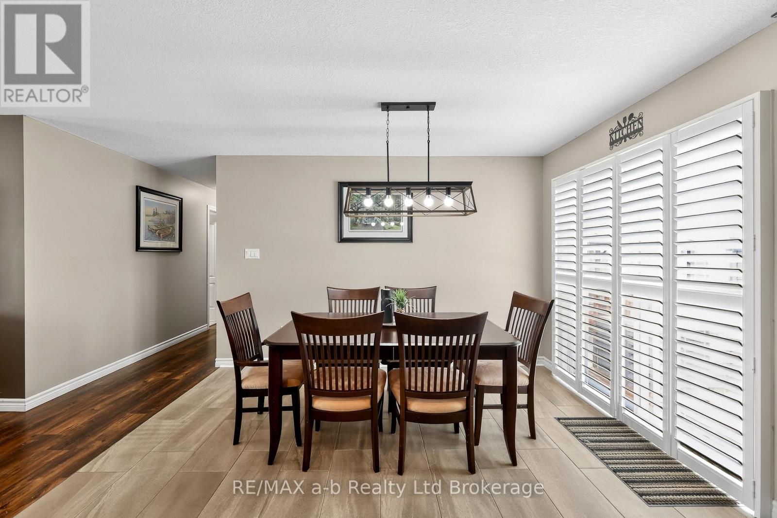 87 Walker Road, Ingersoll (Ingersoll - South), Ontario  N5C 0C3 - Photo 11 - X12843558