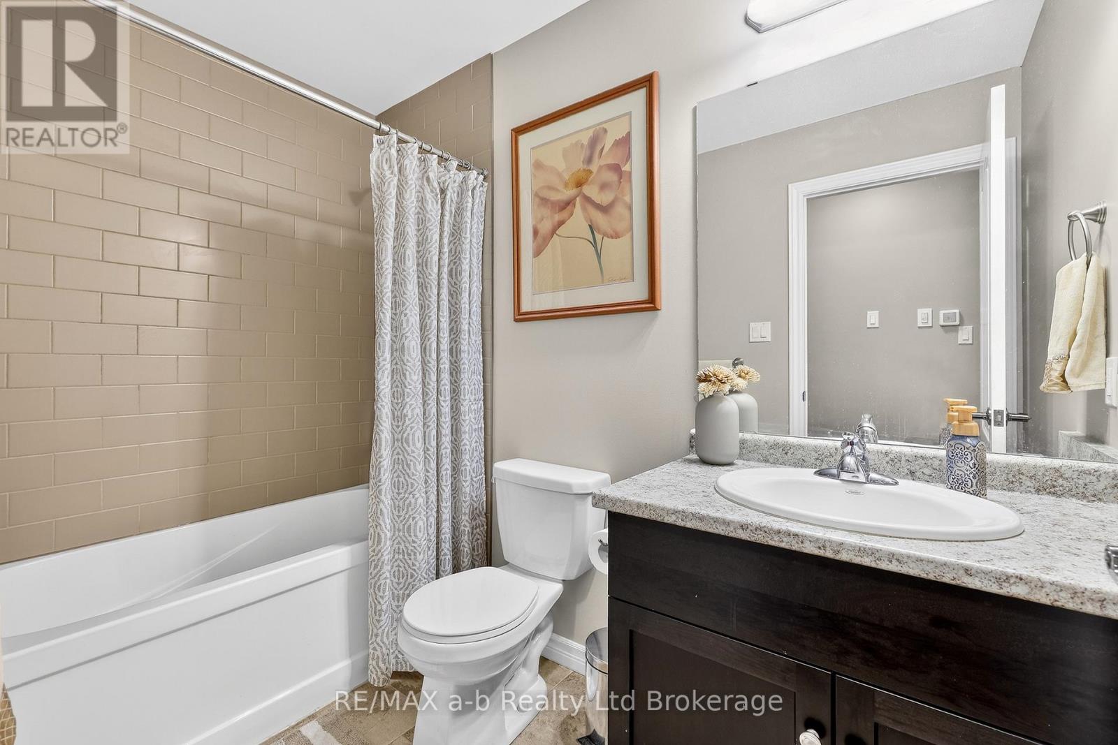 87 Walker Road, Ingersoll (Ingersoll - South), Ontario  N5C 0C3 - Photo 23 - X12843558