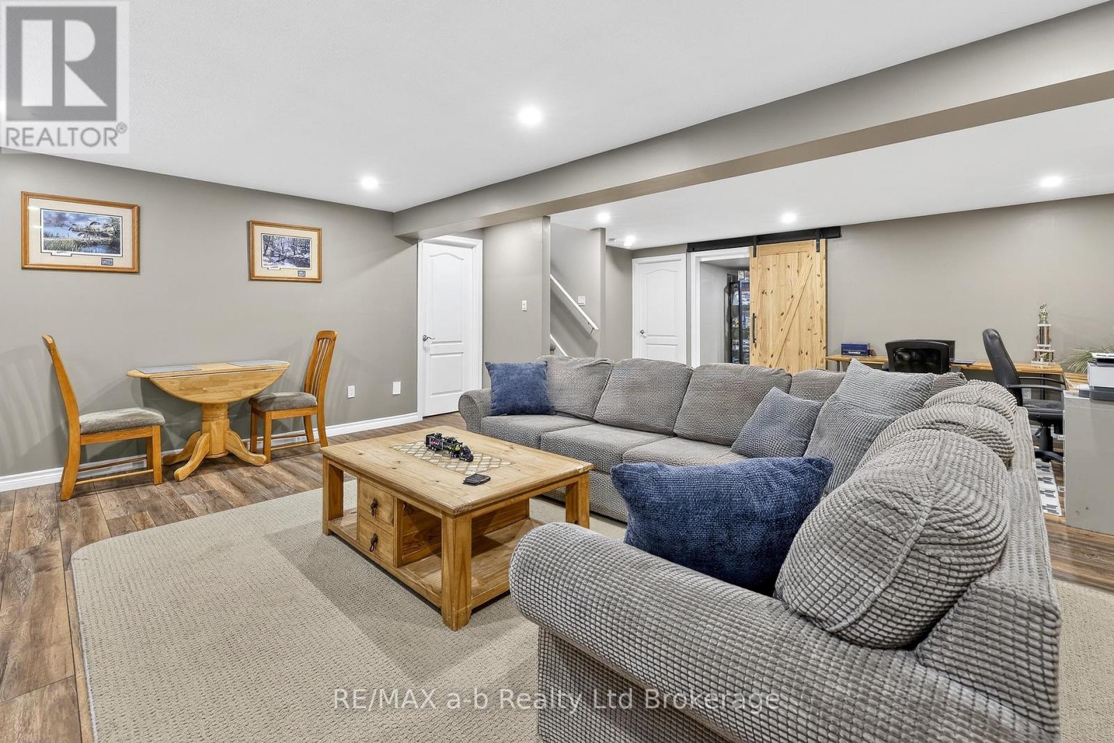 87 Walker Road, Ingersoll (Ingersoll - South), Ontario  N5C 0C3 - Photo 26 - X12843558