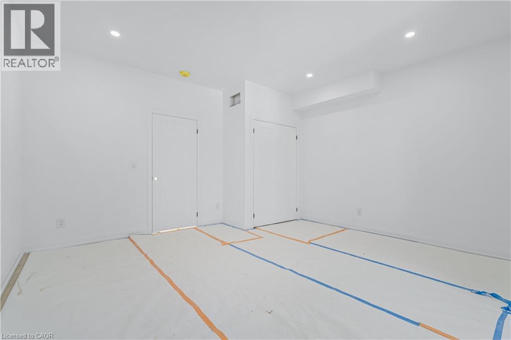 19 James Street, Georgetown, Ontario  L7G 2H2 - Photo 33 - 40809511