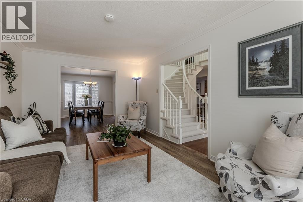 2117 Fallingbrook Court, Burlington, Ontario  L7M 2Y6 - Photo 11 - 40809027