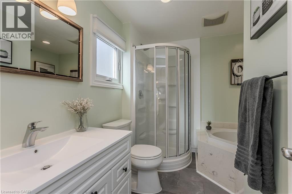 2117 Fallingbrook Court, Burlington, Ontario  L7M 2Y6 - Photo 22 - 40809027