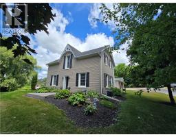 2081 JOHN Street, howick, Ontario