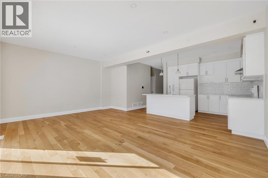 47 Pondcliffe Drive, Kitchener, Ontario  N2R 0M3 - Photo 10 - 40808710