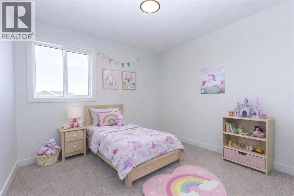 256 Augustus Way, Penhold, Alberta  T0M 1R0 - Photo 17 - A2277213