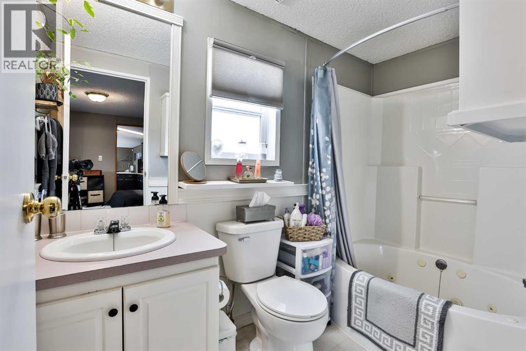 409 Conductor Boulevard, Coaldale, Alberta  T1M 1P6 - Photo 18 - A2287048