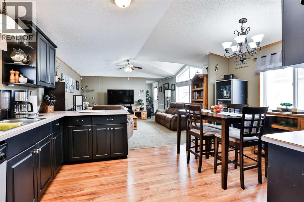 409 Conductor Boulevard, Coaldale, Alberta  T1M 1P6 - Photo 10 - A2287048