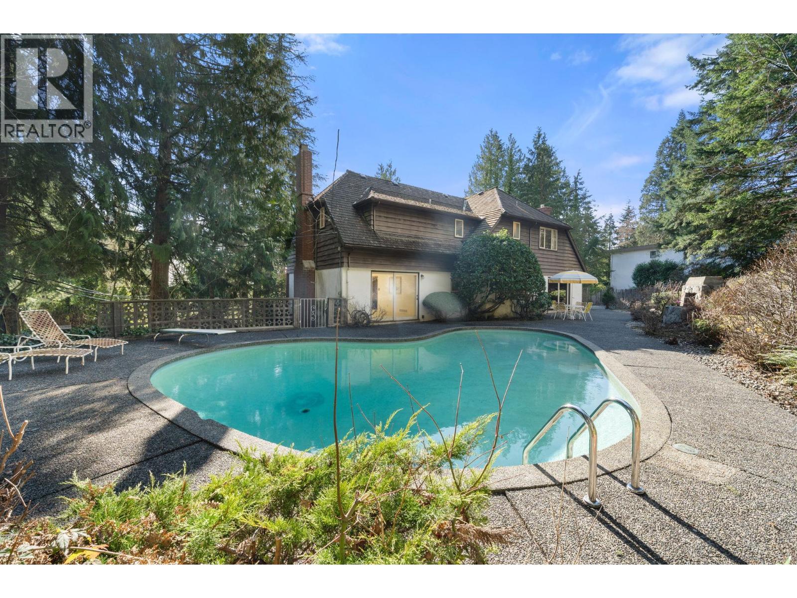 895 Elveden Row, West Vancouver, British Columbia  V7S 1Y7 - Photo 32 - R3095898