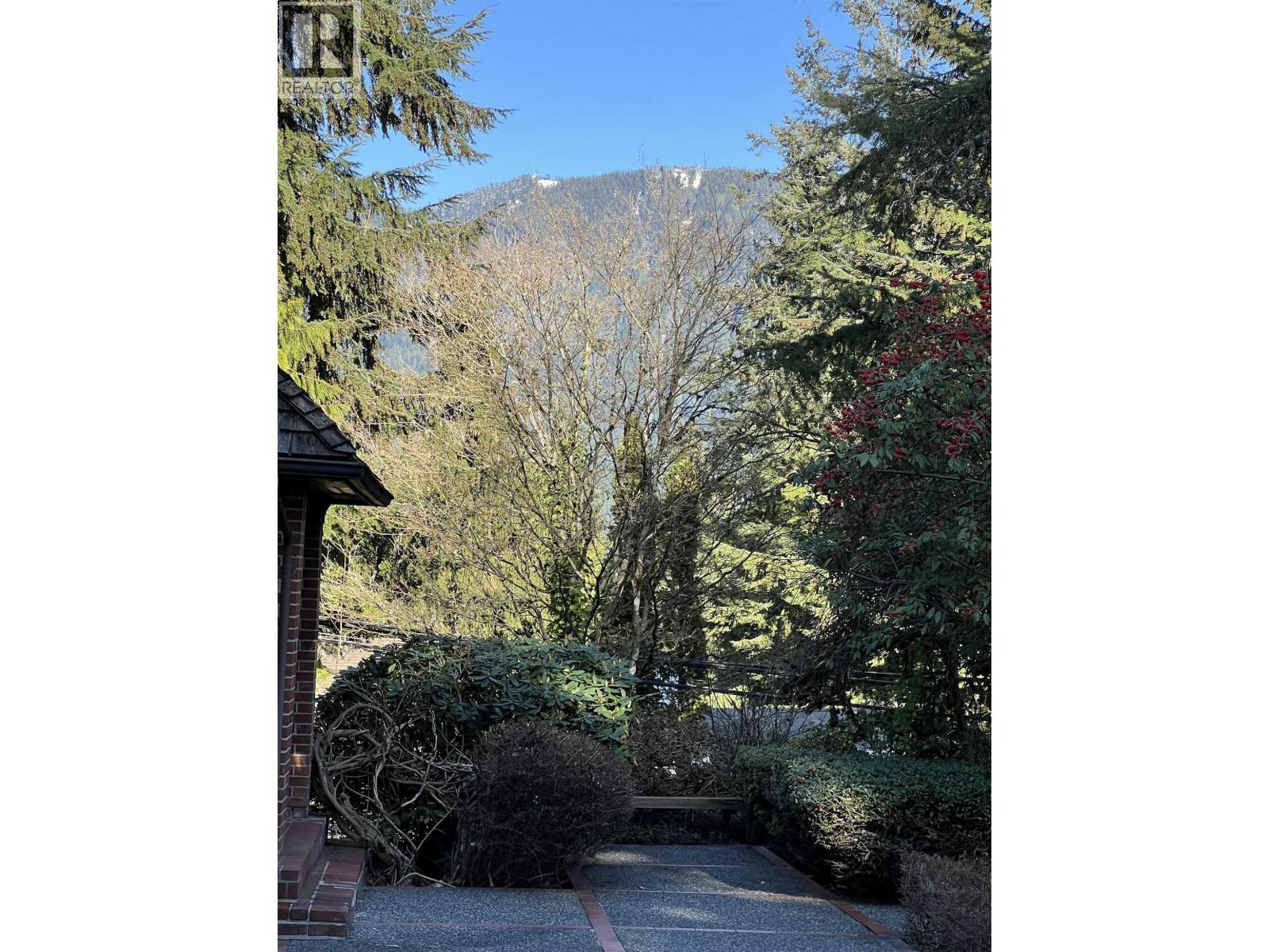 895 Elveden Row, West Vancouver, British Columbia  V7S 1Y7 - Photo 38 - R3095898