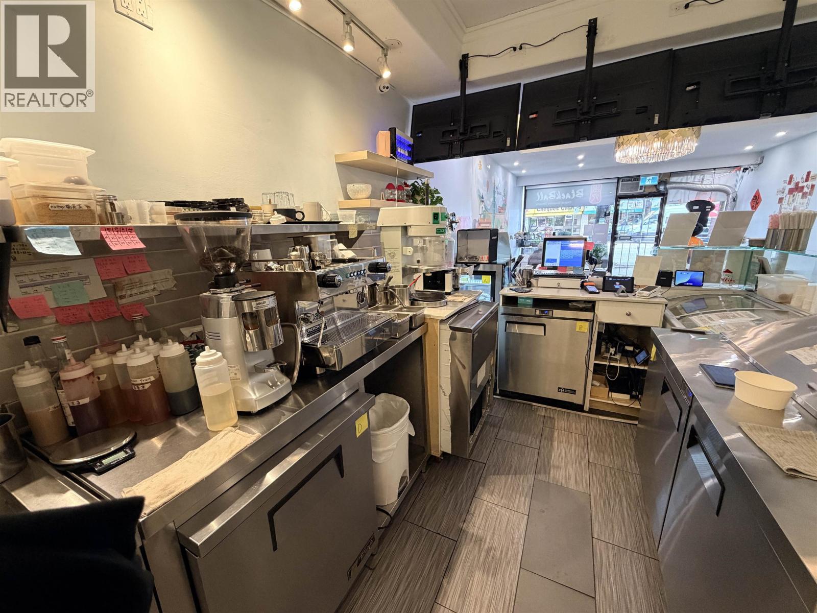 1113377 Confidencial, Vancouver, British Columbia  V0V 0V0 - Photo 8 - C8076720