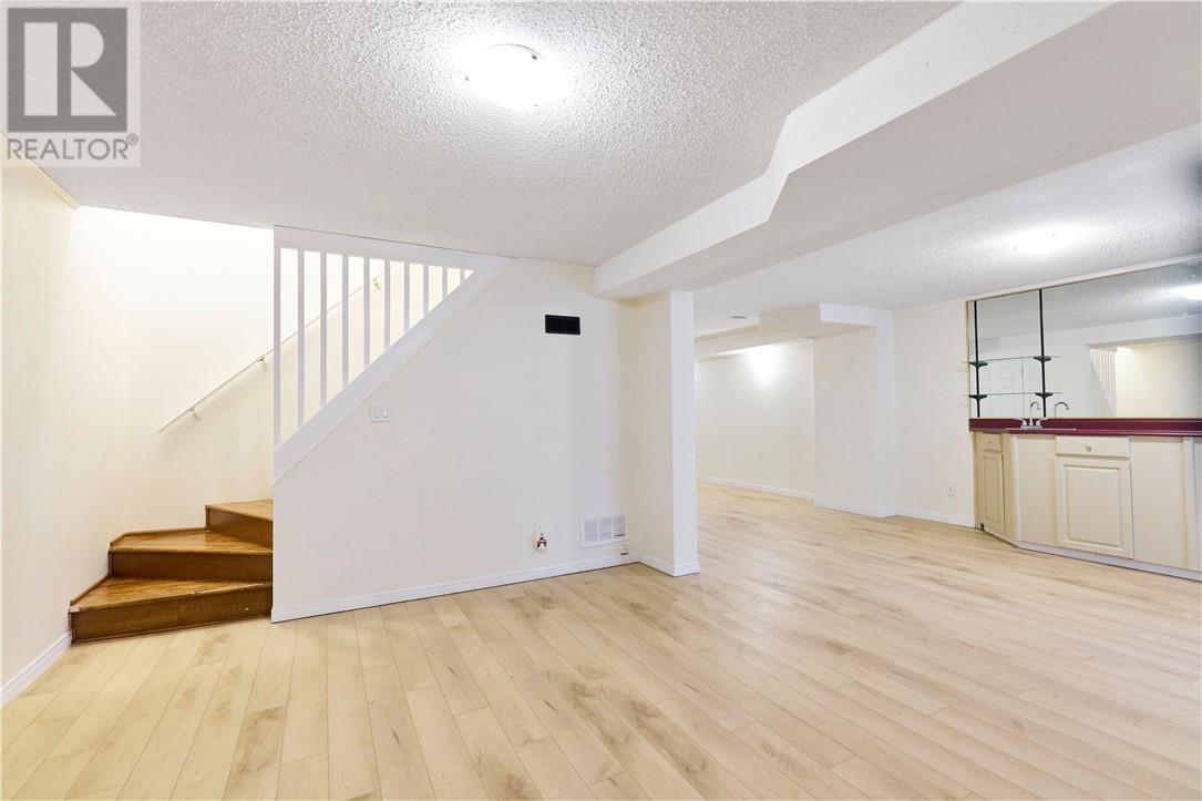 170 Autumnwood Cres Crescent, Greater Sudbury, Ontario  P3B 3Z4 - Photo 13 - 2126656