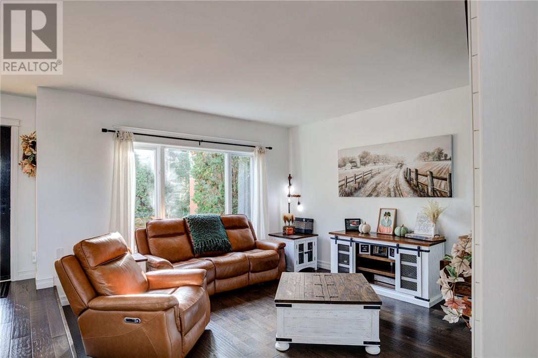 3080 Louis Street, Val Caron, Ontario  P3N 1C5 - Photo 13 - 2126652