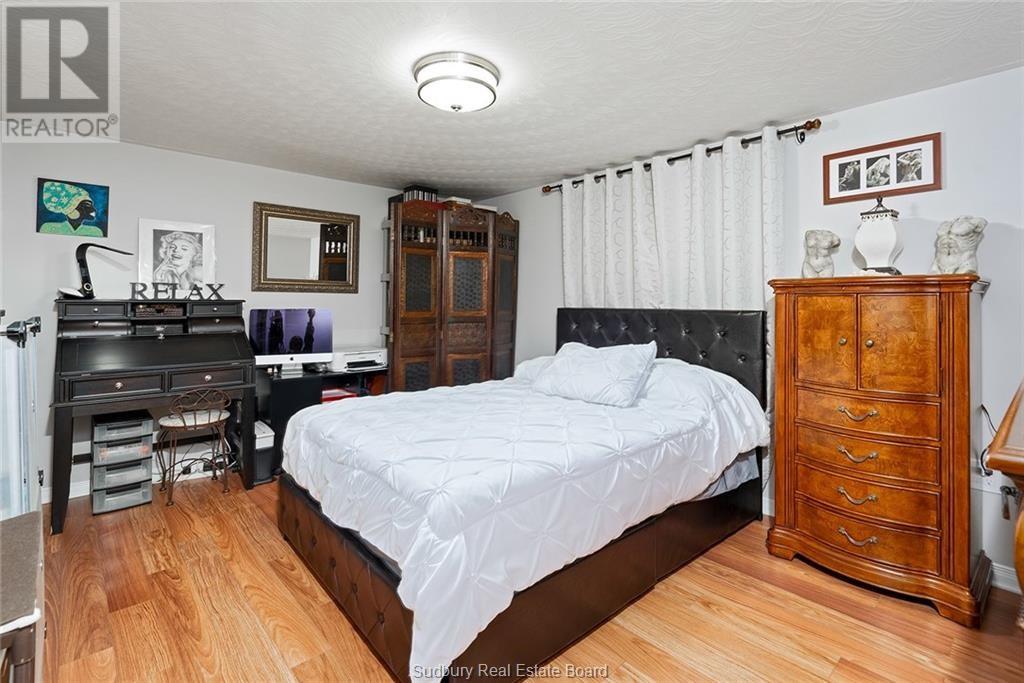 3080 Louis Street, Val Caron, Ontario  P3N 1C5 - Photo 32 - 2126652