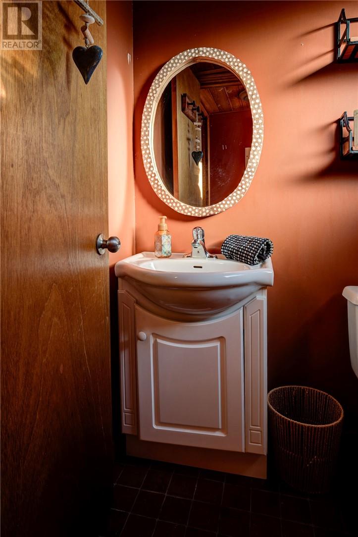 3080 Louis Street, Val Caron, Ontario  P3N 1C5 - Photo 39 - 2126652