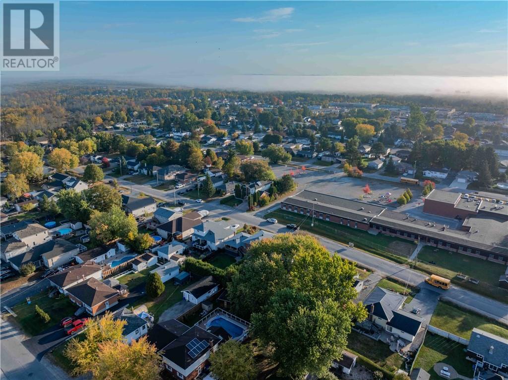 3080 Louis Street, Val Caron, Ontario  P3N 1C5 - Photo 55 - 2126652