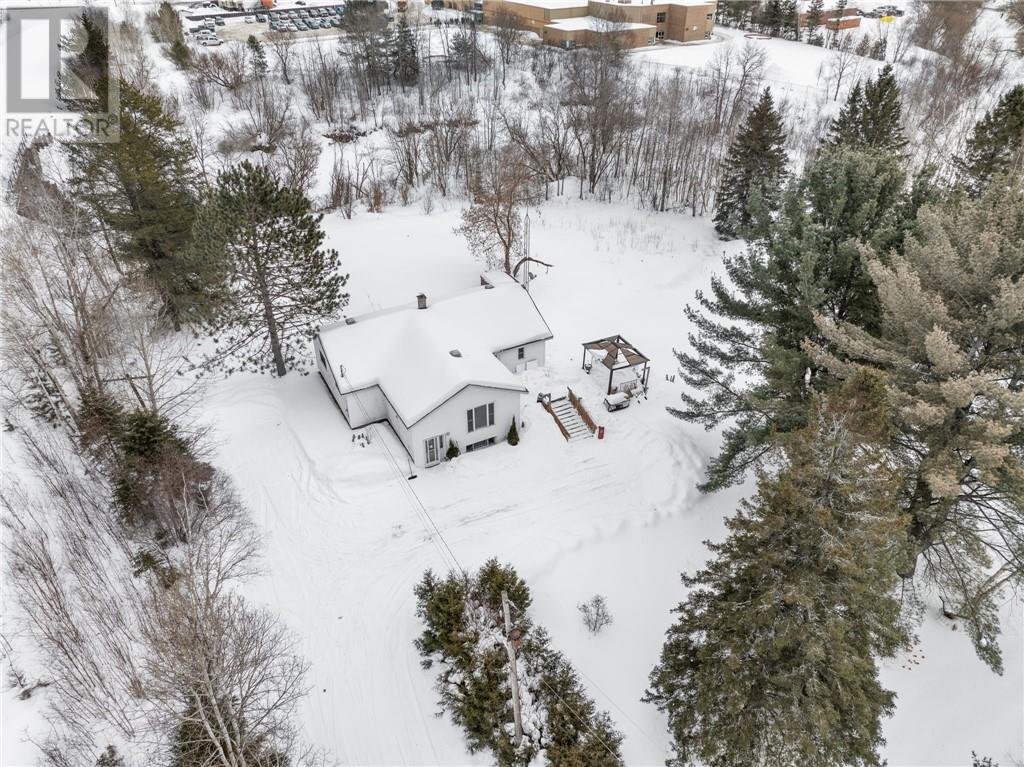 3665 Montpellier, Chelmsford, Ontario  P0M 1L0 - Photo 33 - 2126621