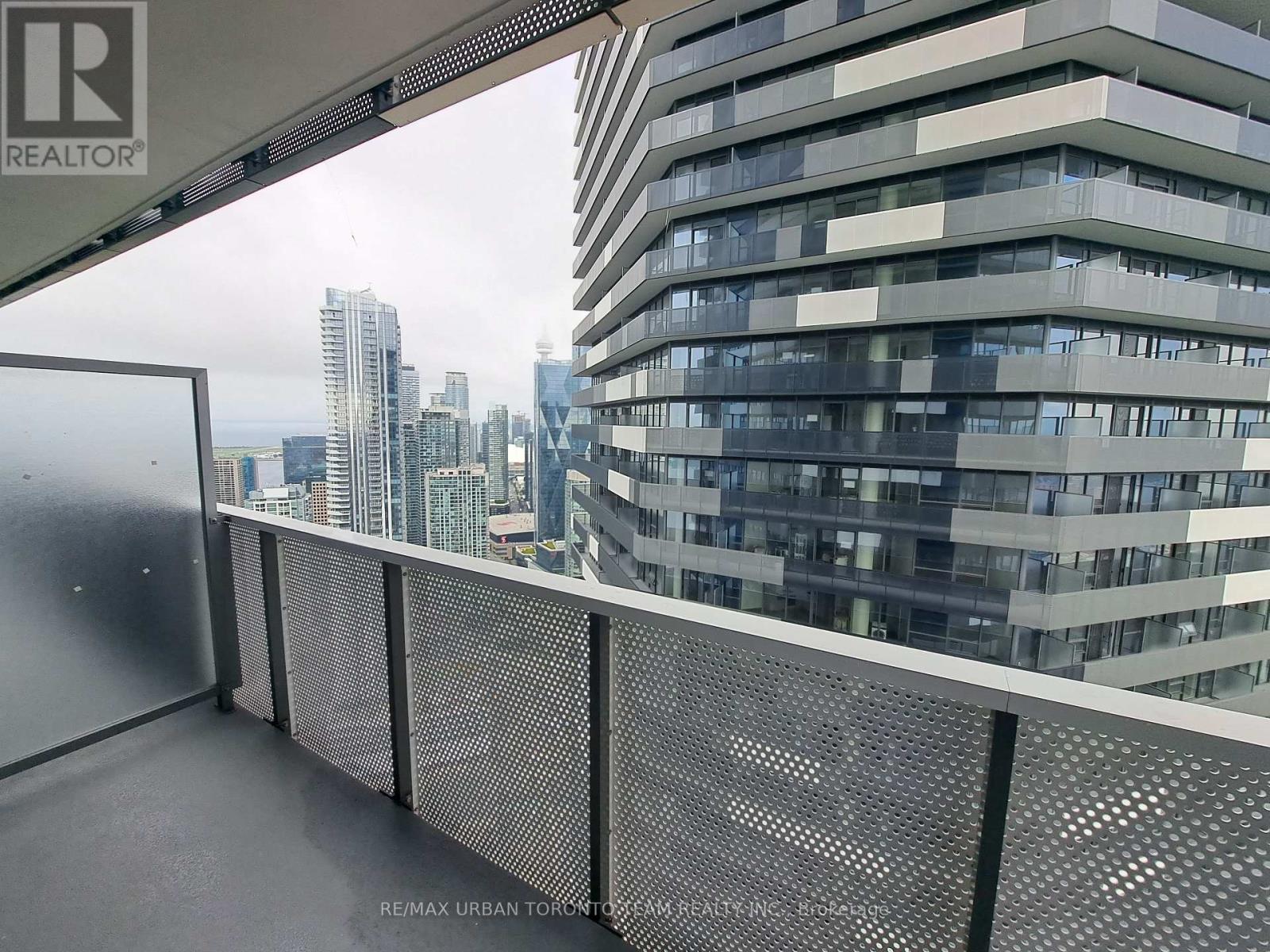 5812 - 138 Downes Street, Toronto, Ontario  M5E 0E4 - Photo 8 - C12843492