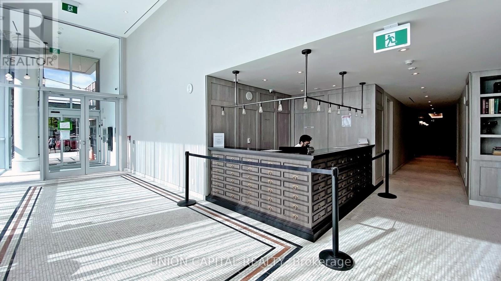 1013 - 33 Helendale Avenue, Toronto, Ontario  M4R 0A4 - Photo 19 - C12843518