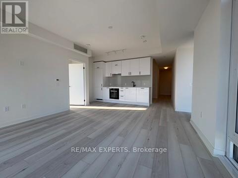 1903 - 1 QUARRINGTON LANE, Toronto, Ontario