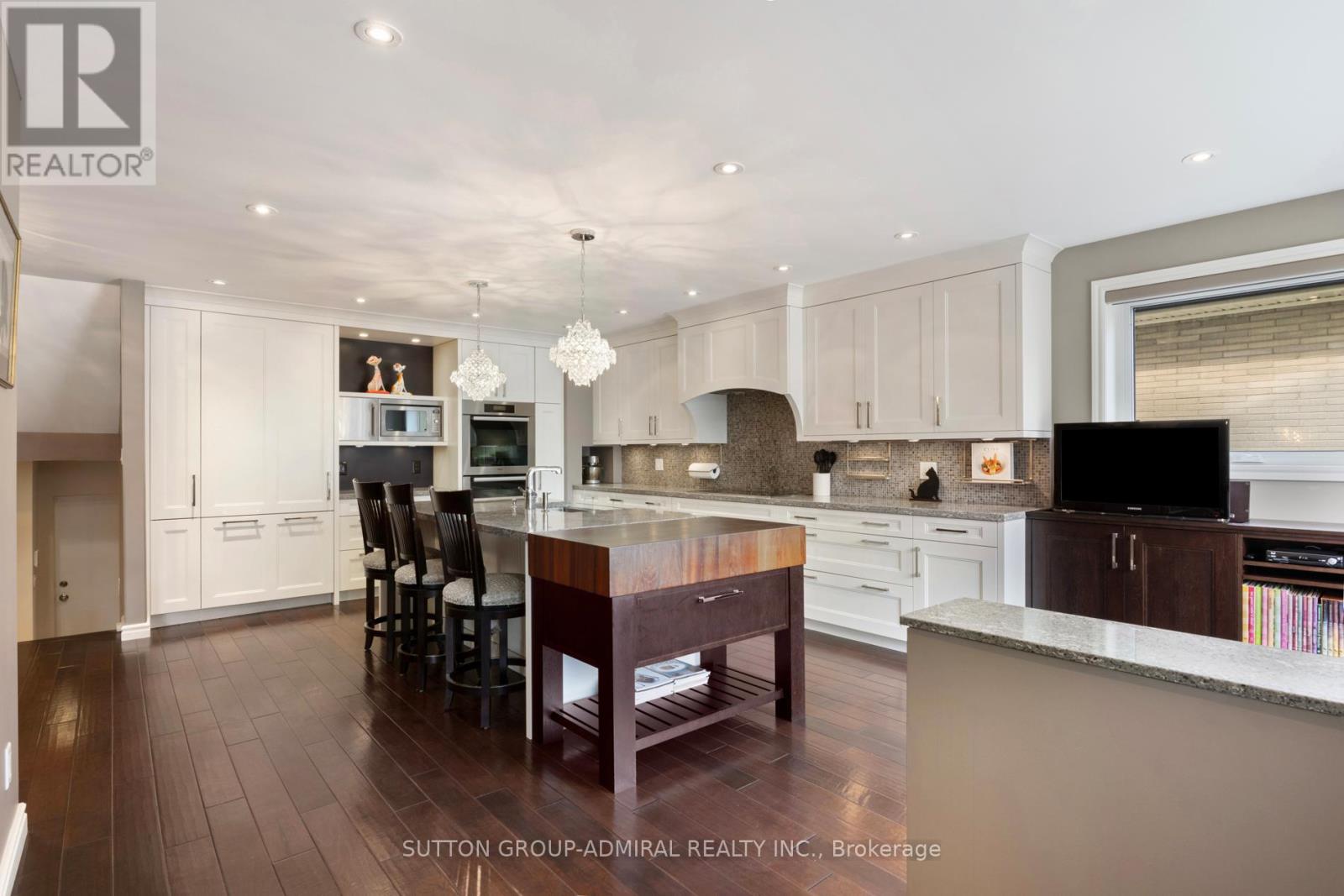 479 Hounslow Avenue, Toronto, Ontario  M2R 1J1 - Photo 7 - C12843584