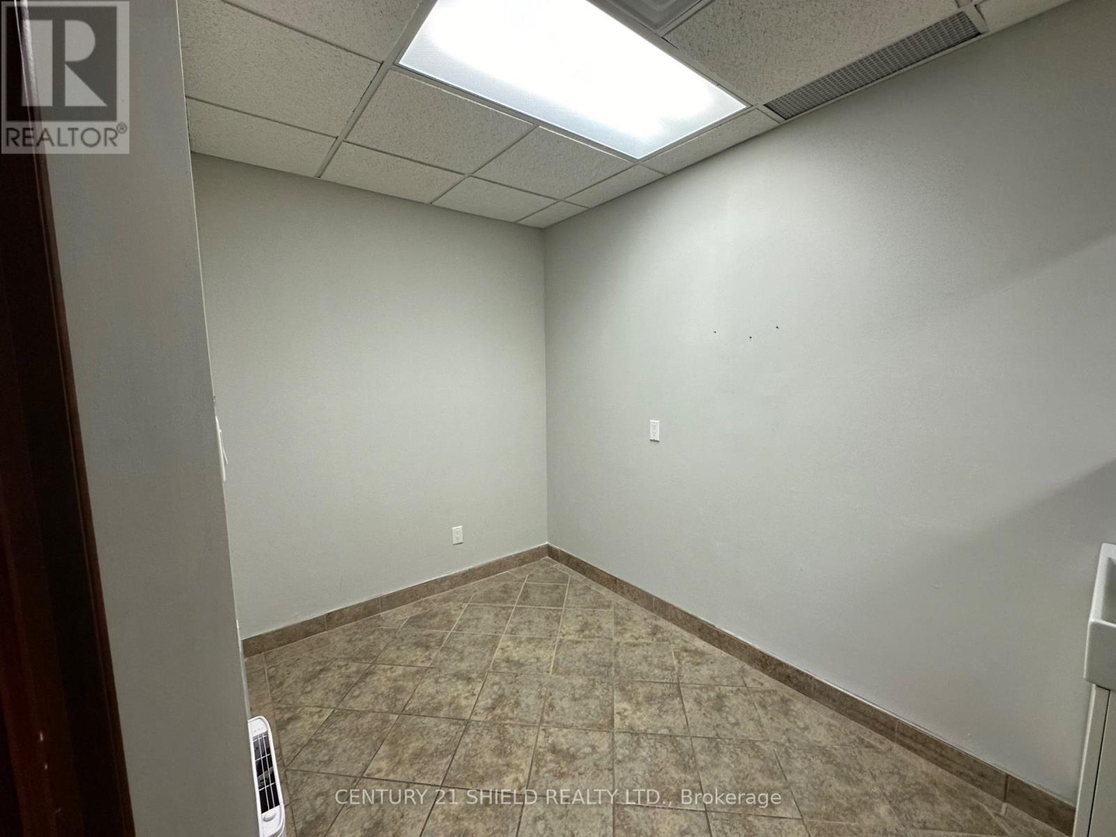 108 - 820 Mcconnell Avenue, Cornwall, Ontario  K6H 4M4 - Photo 9 - X12843554