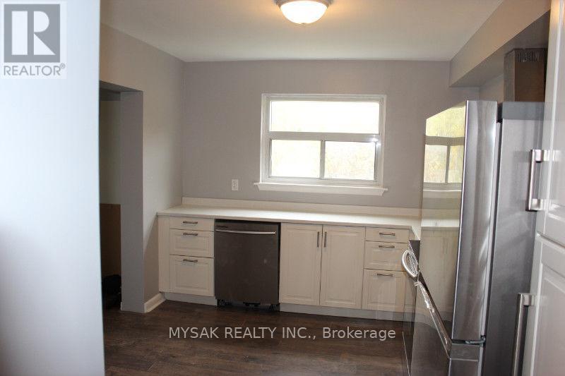 1033 Ravine Road, Oshawa, Ontario  L1H 4C9 - Photo 20 - E12843596