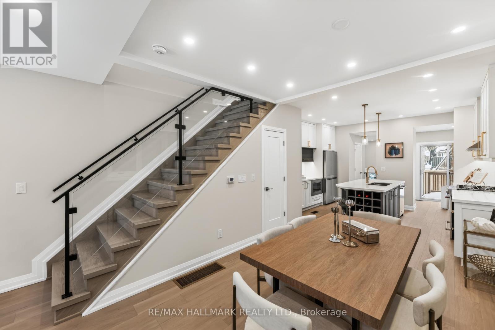 47 Harcourt Avenue, Toronto (North Riverdale), Ontario  M4J 1J3 - Photo 10 - E12843650