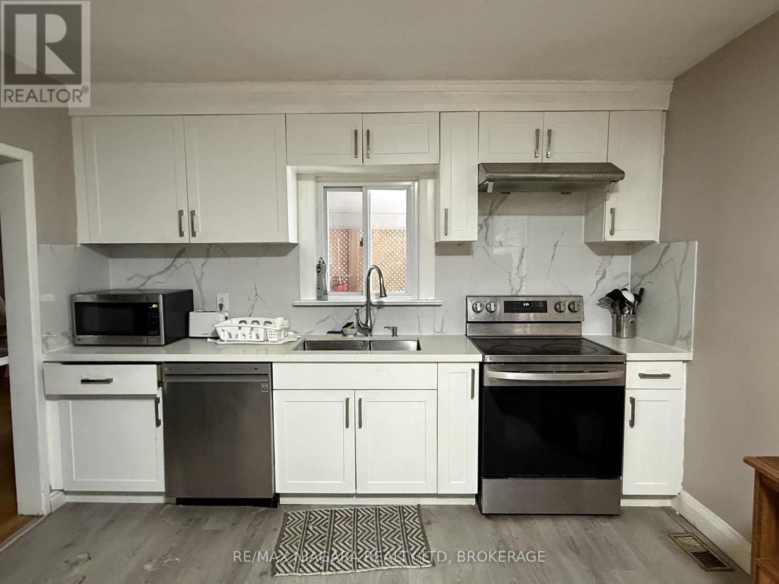 177 Niagara Boulevard, Fort Erie, Ontario  L2A 3G7 - Photo 11 - X12838858