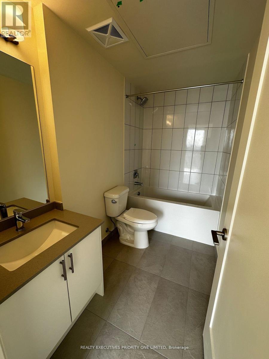 9000 Jane Street, Vaughan, Ontario  L4K 2M9 - Photo 17 - N12843586