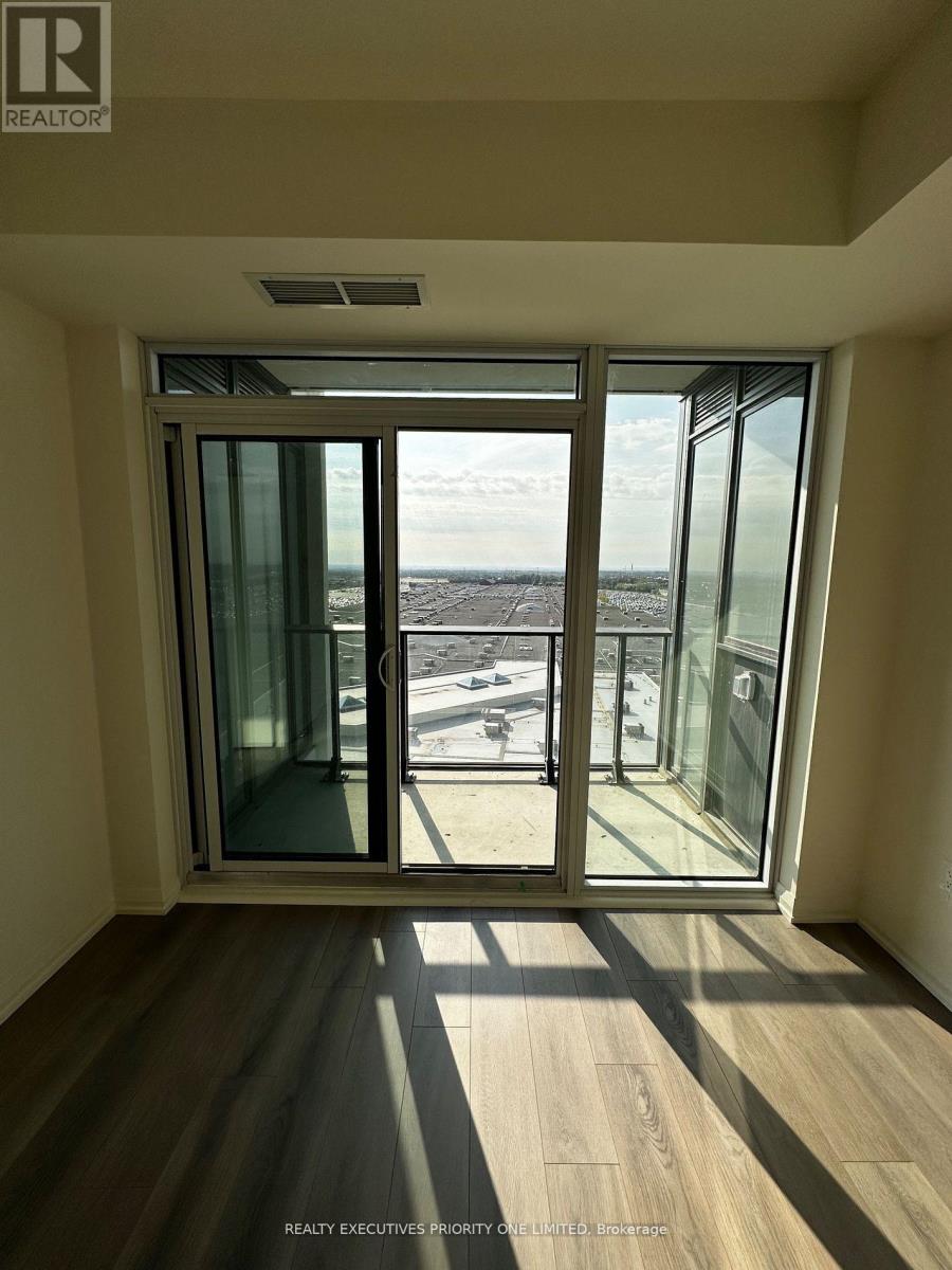 9000 Jane Street, Vaughan, Ontario  L4K 2M9 - Photo 19 - N12843586