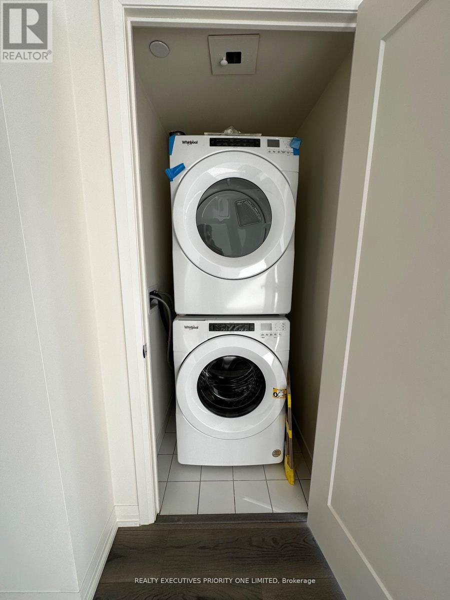 9000 Jane Street, Vaughan, Ontario  L4K 2M9 - Photo 21 - N12843586