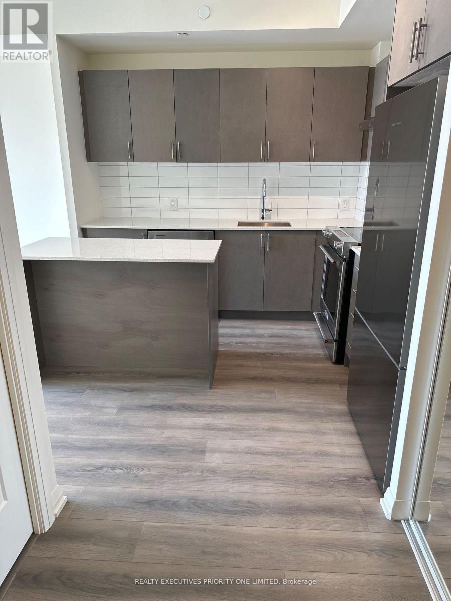 9000 Jane Street, Vaughan, Ontario  L4K 2M9 - Photo 4 - N12843586