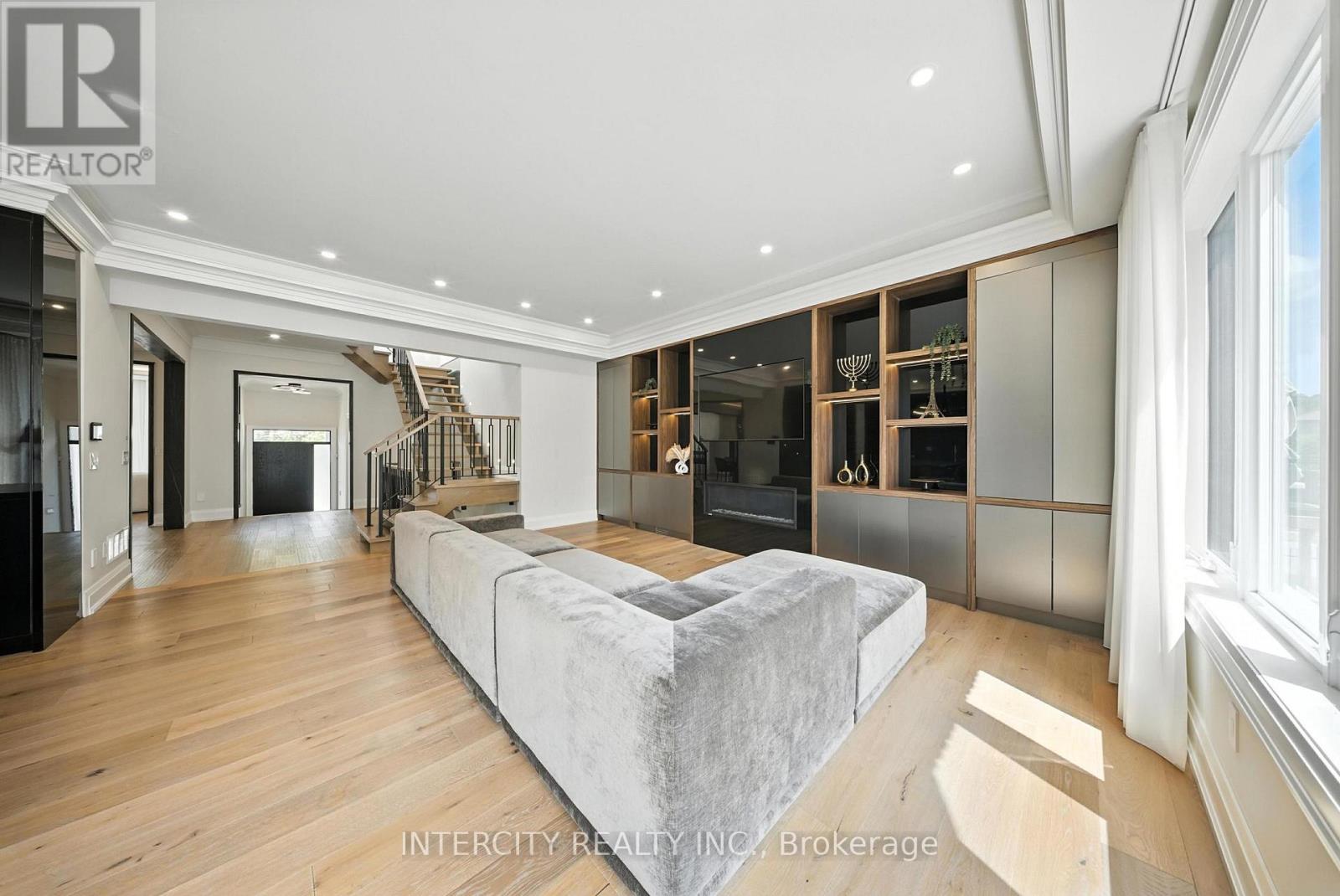 131a Birch Avenue, Richmond Hill, Ontario  L4C 6C5 - Photo 15 - N12843616