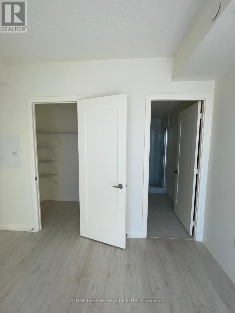 1705 - 27 Korda Gate, Vaughan, Ontario  L4K 2M9 - Photo 13 - N12843656