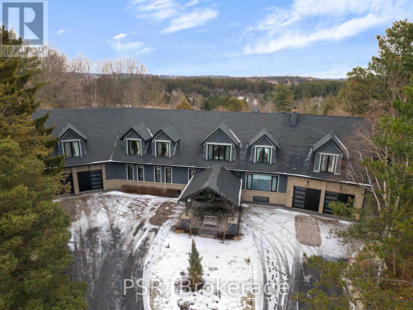 140 Ravendale Court, Vaughan, Ontario  L0J 1C0 - Photo 3 - N12843666