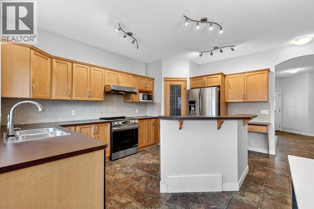 344 Windermere Drive, Chestermere, Alberta  T1X 0C6 - Photo 9 - A2284421