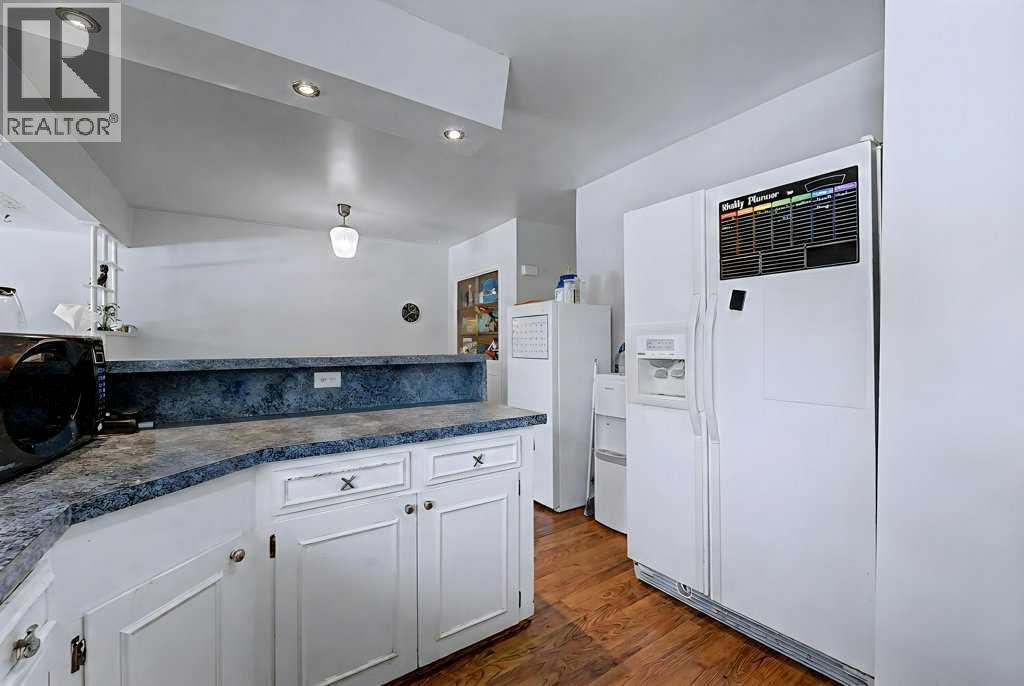 904 38 Street Sw, Calgary, Alberta  T3C 1T3 - Photo 6 - A2290171