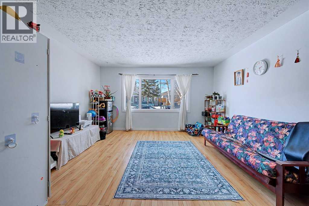 904 38 Street Sw, Calgary, Alberta  T3C 1T3 - Photo 13 - A2290171