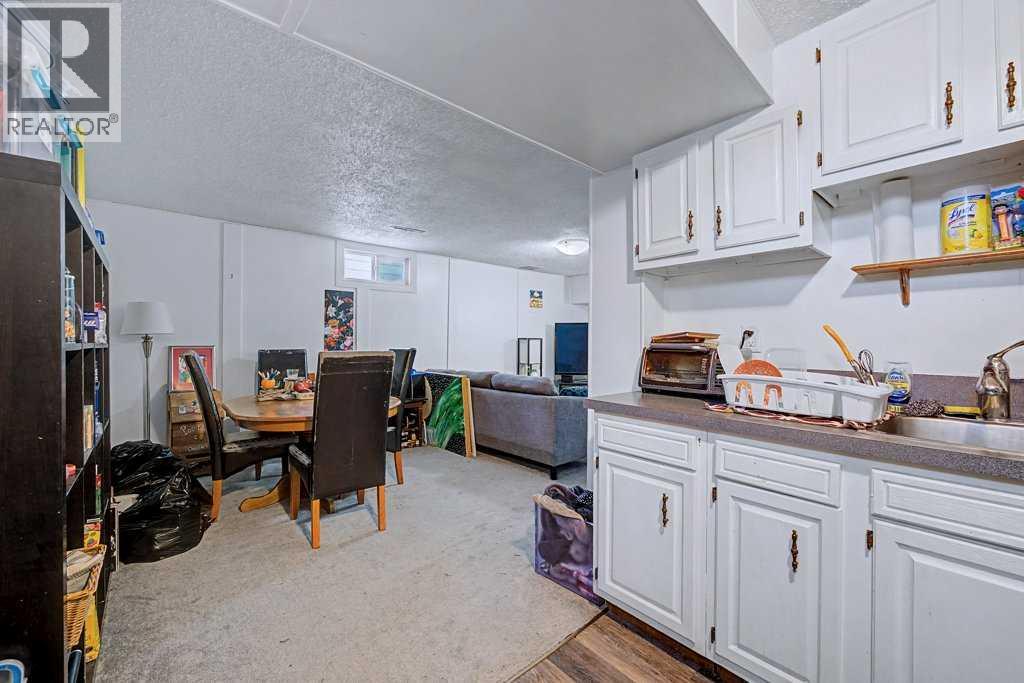 904 38 Street Sw, Calgary, Alberta  T3C 1T3 - Photo 22 - A2290171
