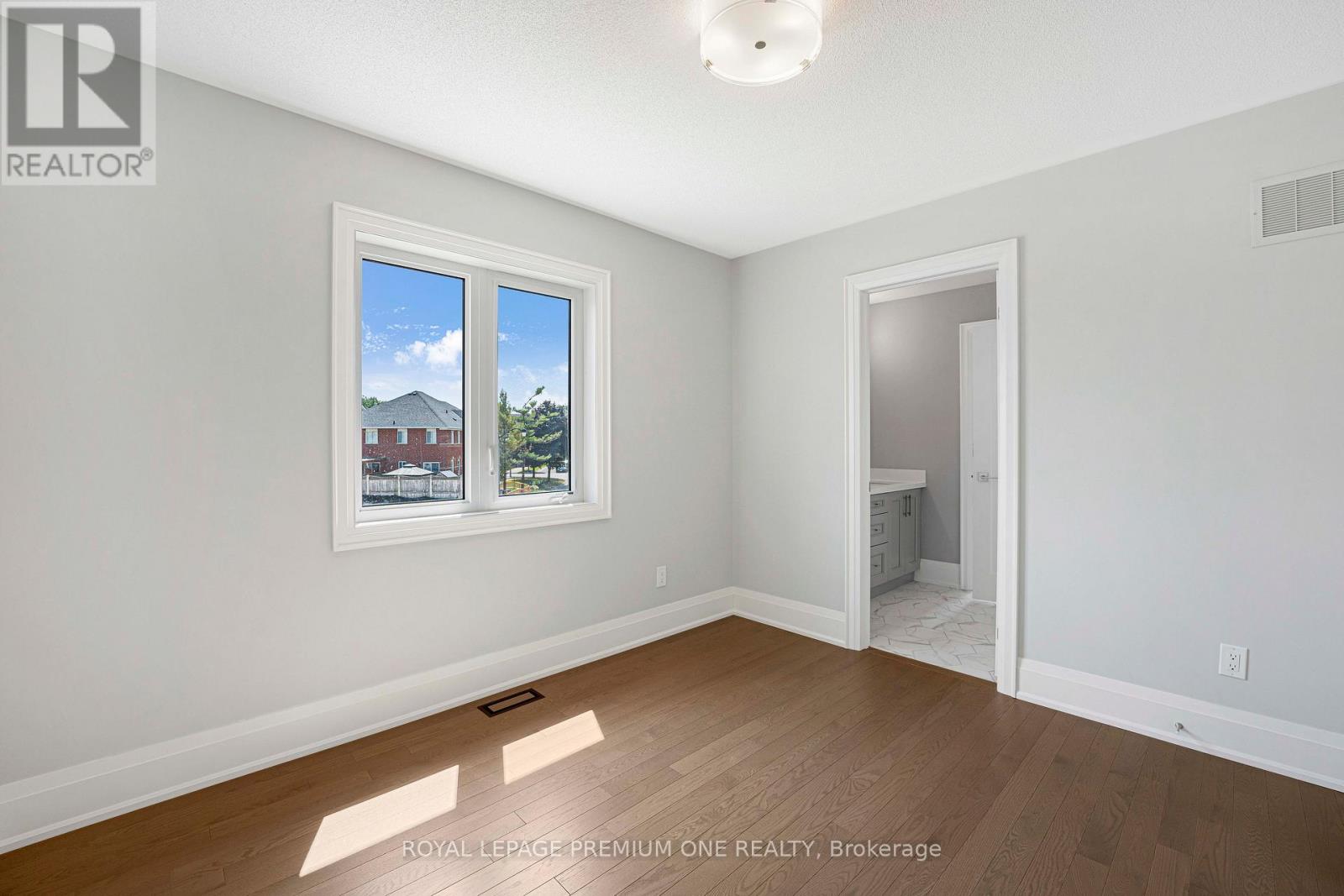 8 Jack Kenny Court, Caledon, Ontario  L7E 2M5 - Photo 31 - W12843490