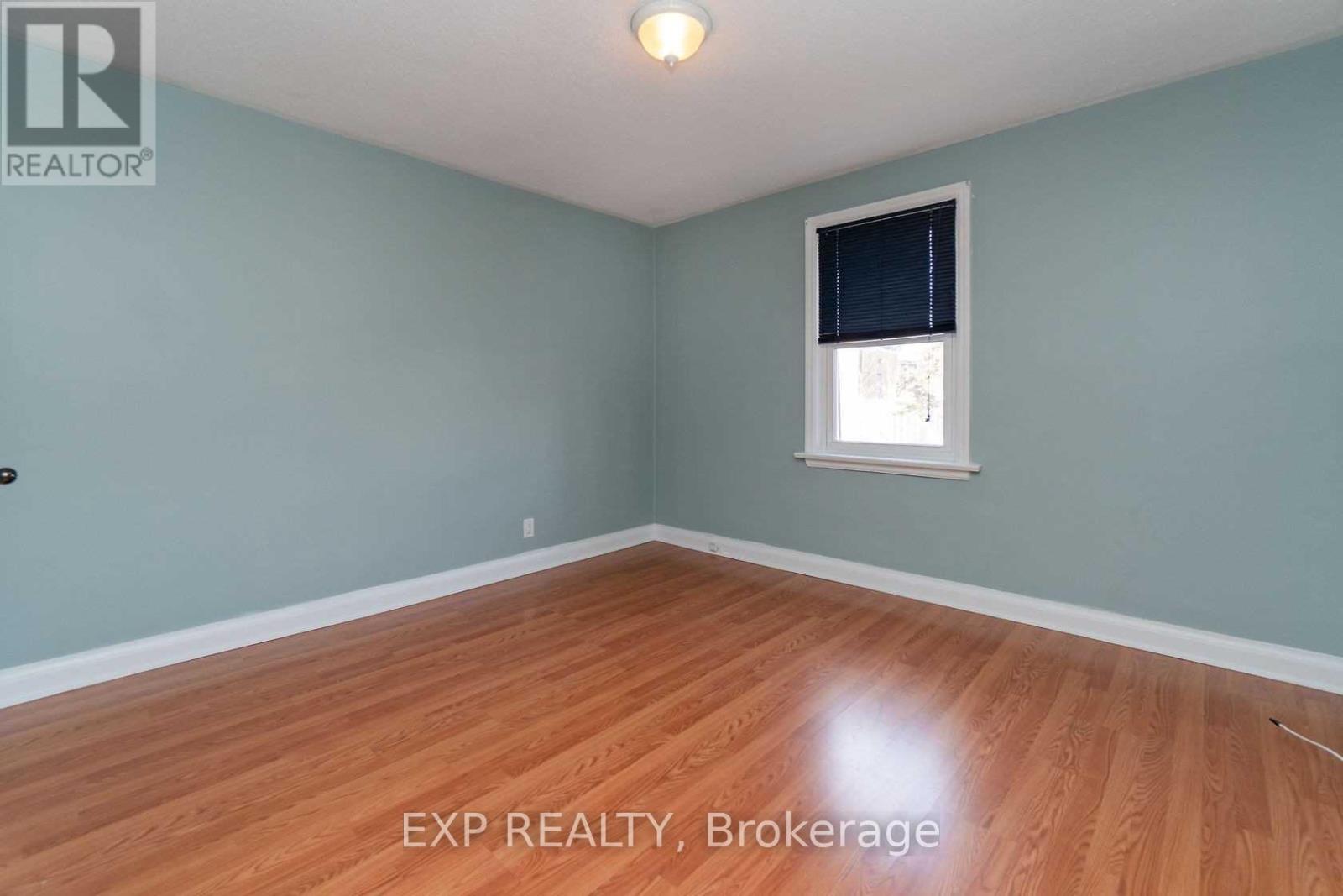 204 John Street, Brampton, Ontario  L6W 2A6 - Photo 6 - W12843510