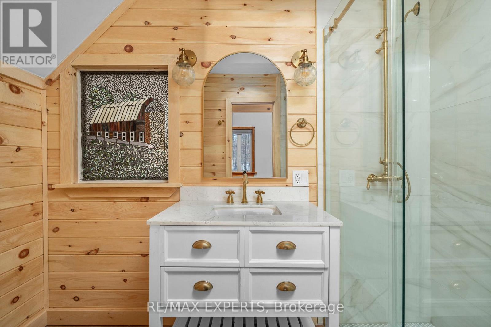 Loft - 14746 Caledon-King Twnln Line S, Caledon, Ontario  L7E 3R4 - Photo 16 - W12843552