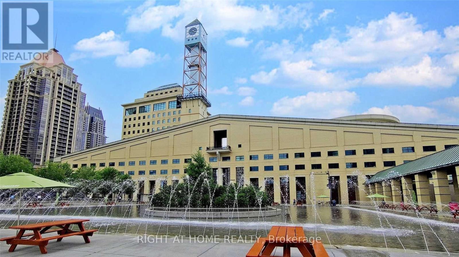 4306 - 4065 Confederation Parkway, Mississauga, Ontario  L5B 0L4 - Photo 21 - W12843570