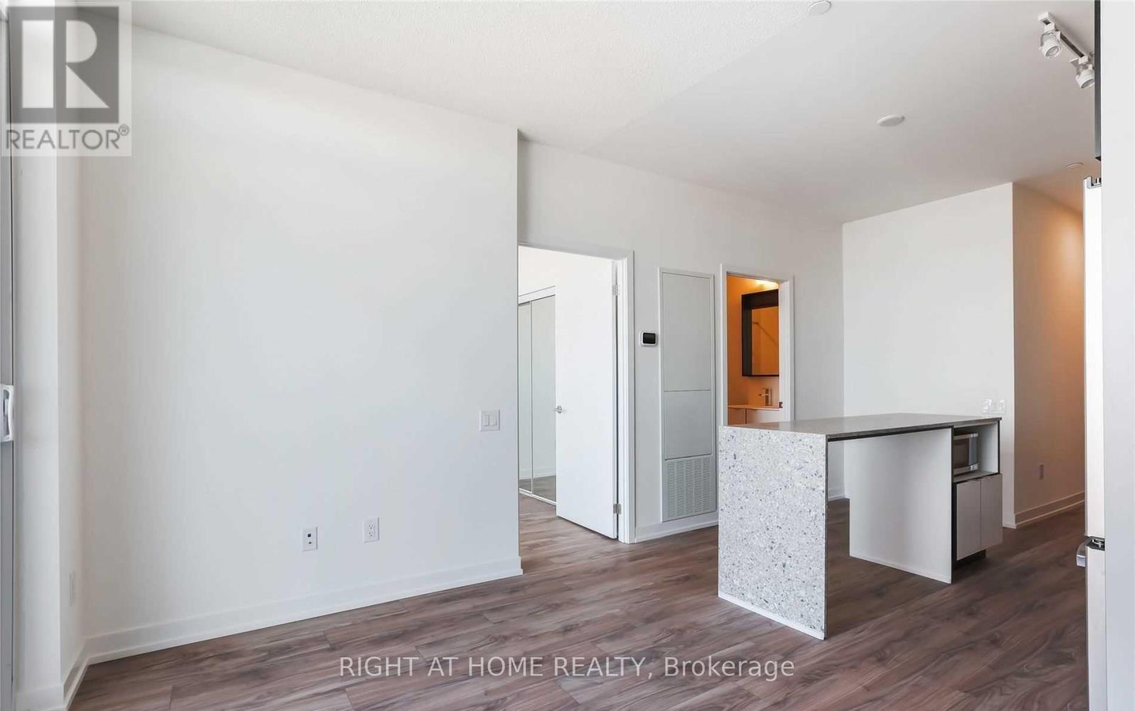 4306 - 4065 Confederation Parkway, Mississauga, Ontario  L5B 0L4 - Photo 30 - W12843570