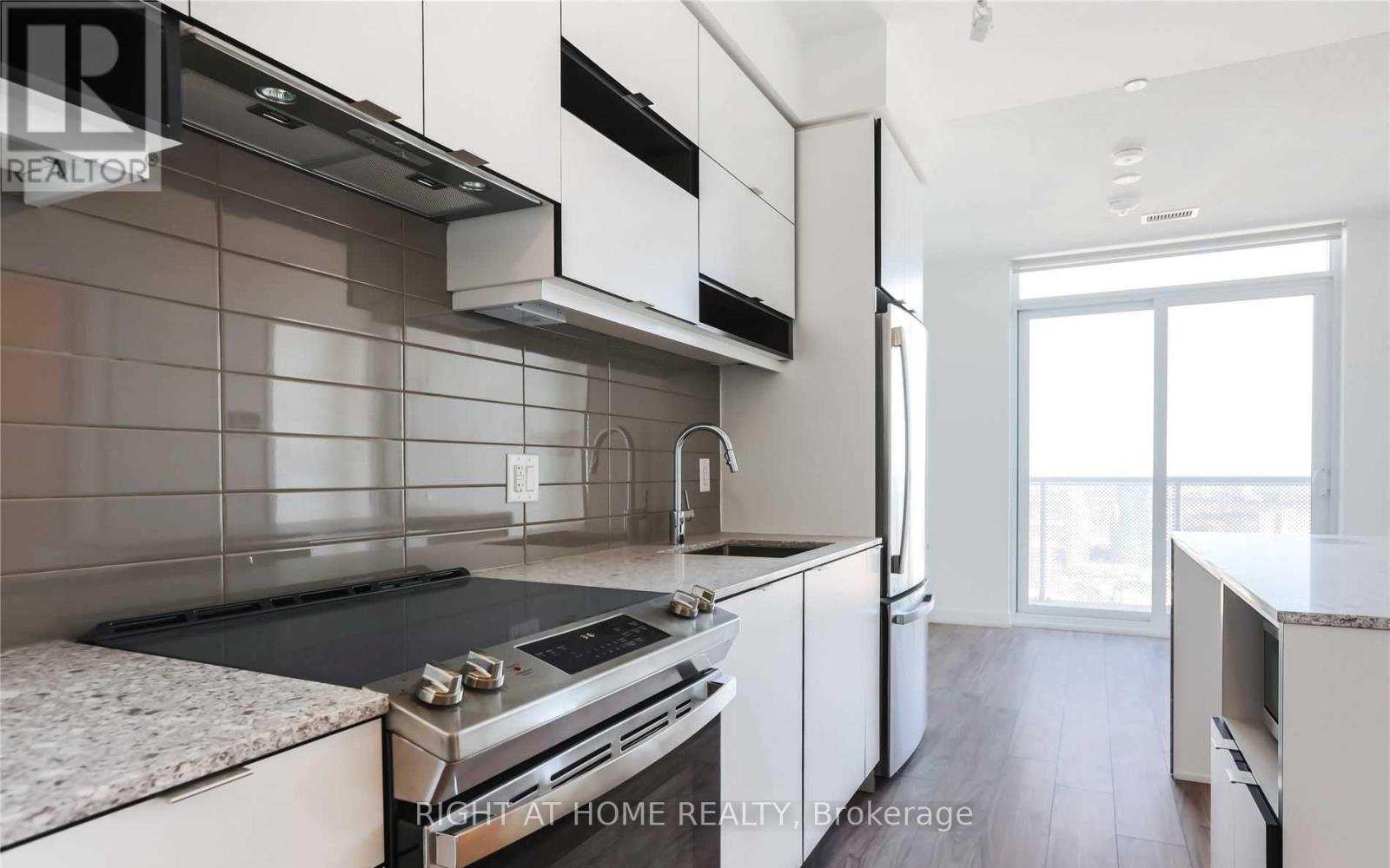 4306 - 4065 Confederation Parkway, Mississauga, Ontario  L5B 0L4 - Photo 34 - W12843570