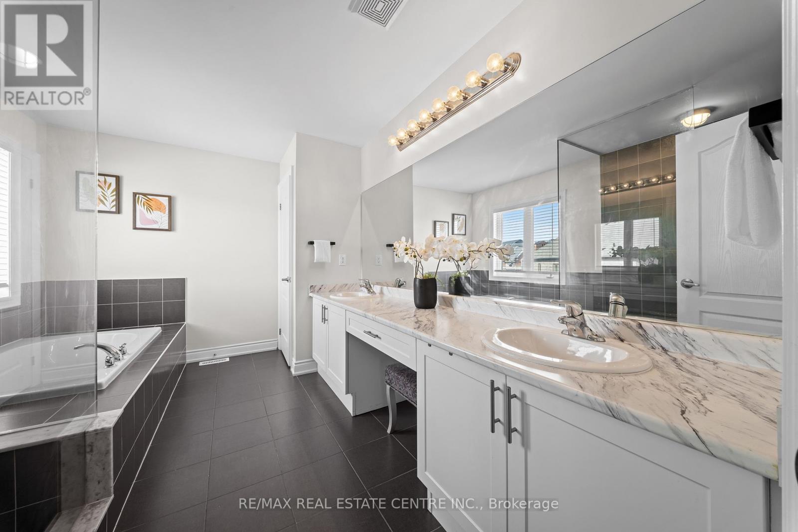 23 Prairie Creek Crescent, Brampton, Ontario  L6Y 6C9 - Photo 35 - W12843580