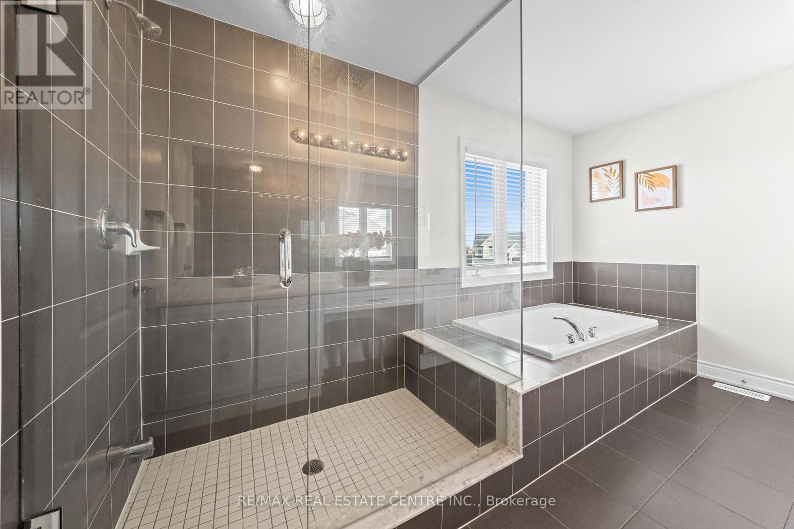 23 Prairie Creek Crescent, Brampton, Ontario  L6Y 6C9 - Photo 36 - W12843580