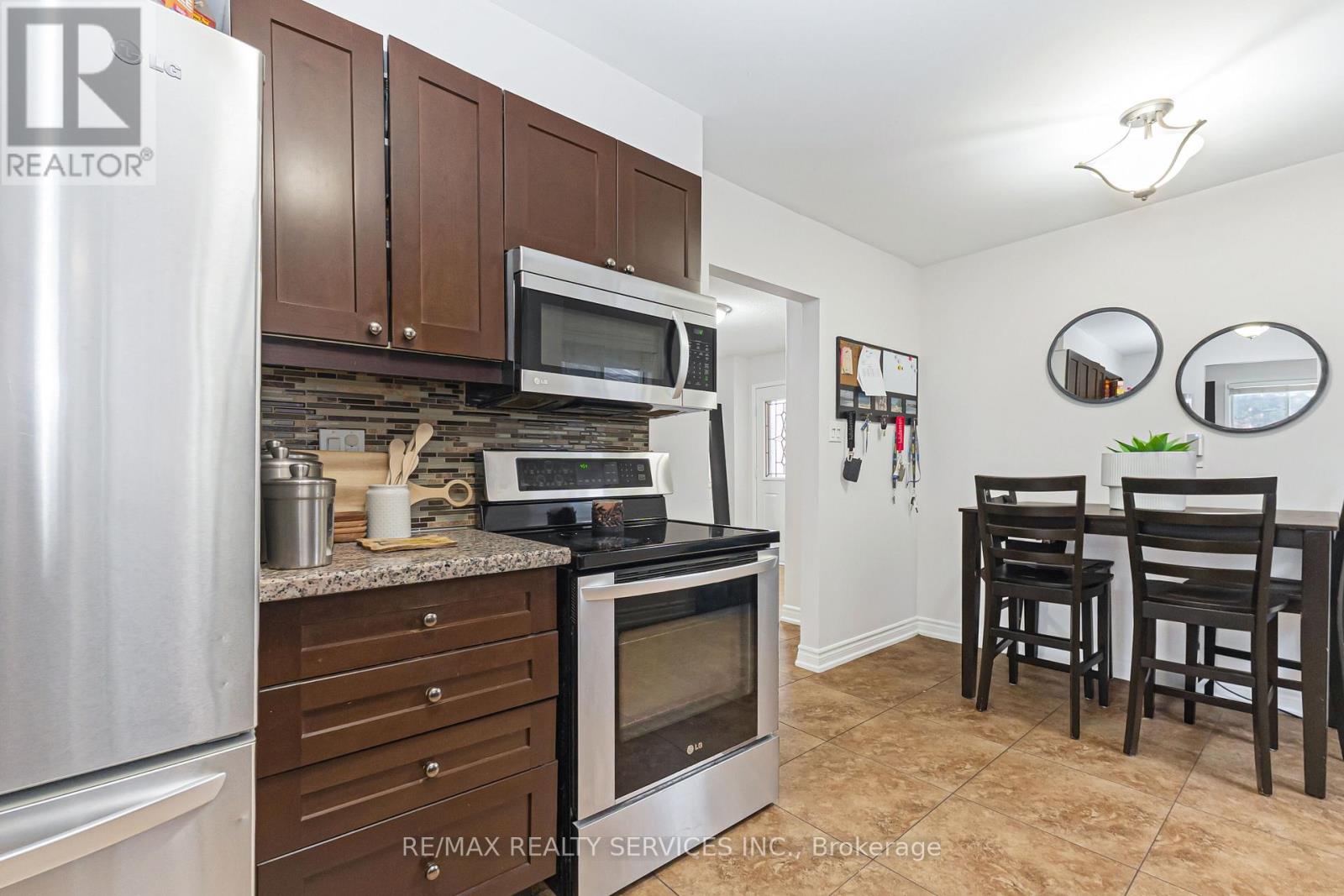 78 Wildercroft Avenue, Brampton, Ontario  L6V 4G5 - Photo 23 - W12843590