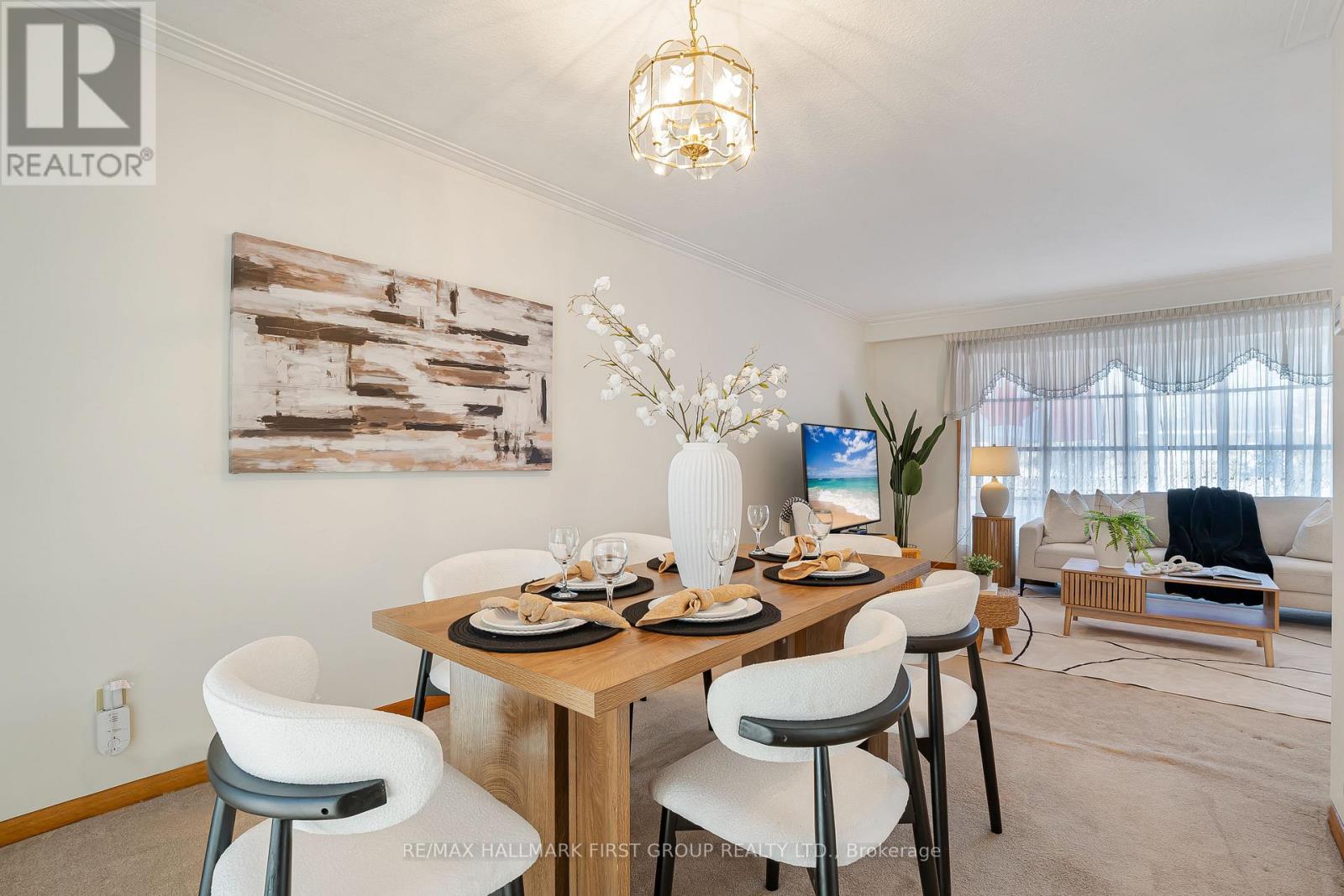 2354 Cliff Road, Mississauga, Ontario  L5A 2N9 - Photo 10 - W12843632